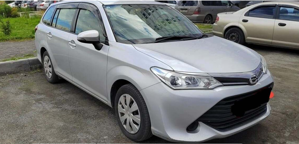 Toyota Corolla Fielder из отзыва Владислава М.